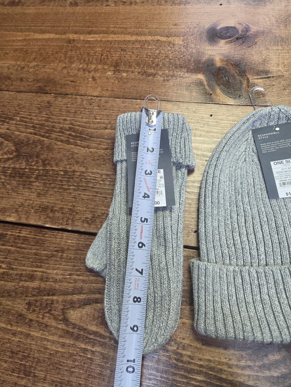 Universal Thread Gray Ribbed Knit Beanie & Mittens Set - Picture 6 of 7
